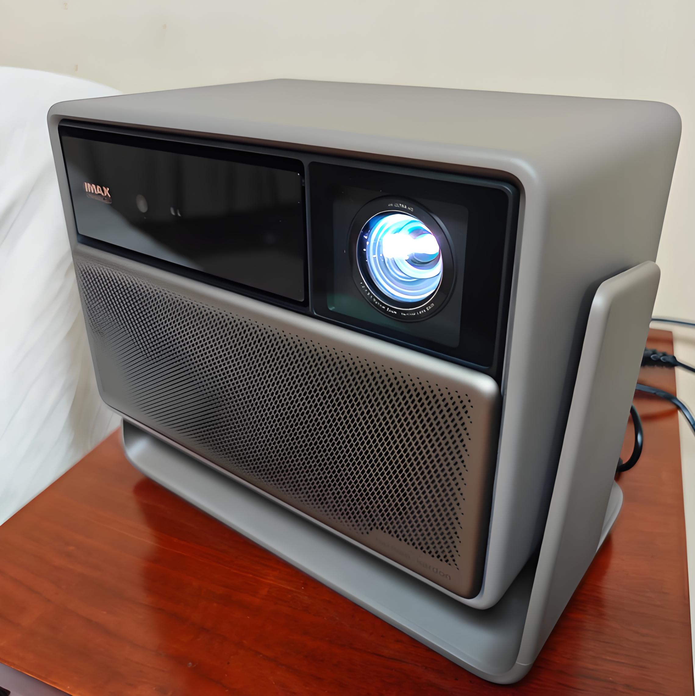 XGIMI RS 20 Ultra Max 4K  5700 - огляд і ціна Home Cinema Xgimi